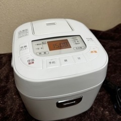 アイリスオーヤマ 炊飯器 KS-RC21M05-W　ホワイト 炊...