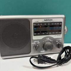 FM/AMポータブルラジオ