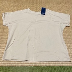 ✅新品タグ付き　Tシャツ 160(女性でも◯)