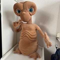 希少　E.T. 特大ぬいぐるみ