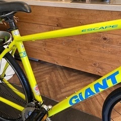 取引き中【訳あり！GIANT ESCAPE R3 チェーン新品！】アルミフレーム 3×8速