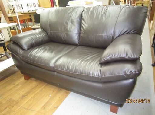 R523 モダン本革2Pソファ、二人かけソファ、幅156cm Used・美品