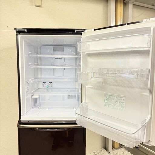 694 SHARP冷蔵庫小型一人暮らし200L弱極美品洗濯機も有