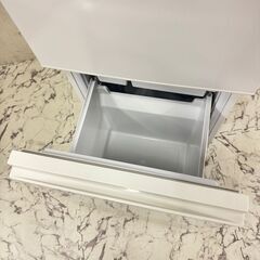  17169  AQUA 一人暮らし2D冷蔵庫 2019年製 126L ◆大阪市内・東大阪市他 5,000円以上ご購入で無料配達いたします！◆ ※京都・高槻・枚方方面◆神戸・西宮・尼崎方面◆生駒方面、大阪南部方面　それぞれ条件付き無料配送あり！            