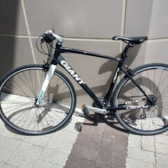 Giant Defy 3フレーム　ロードバイク　シマノ2４段 カーボンフォーク