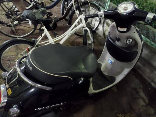 原付バイク　ホンダのトゥデイ