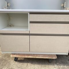 美品　丸仙工業　大型 高級キッチンボード　食器棚 48139-2-020