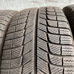 バリ山　Michelin ミシュラン　X-ice 235/40R18 スタッドレス　タイヤ　2019年製　18インチ