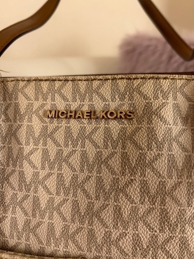 美品！MICHAEL  KORS マイケルコース　バッグ