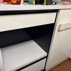 早急に探しております〜キッチン家具