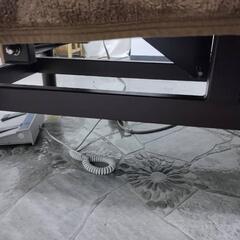 電動施術ベッド 　取引中　
