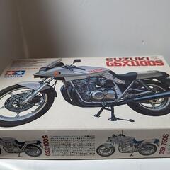 タミヤ GSX750S 1/12 プラモデル