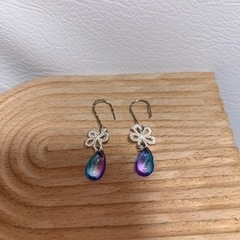 ピアス