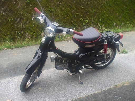 ★☆彡高知発・リトルカブ・５０ｃｃ・セル付き・４速・人気のブラック・カスタム仕様・キタコ風ステップ・早い者勝ち！！★☆彡