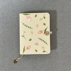 新品 刺繍入り手帳カバー ブックカバー A6 ノート付き