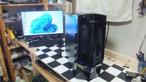 ゲーミングPC　Core i7 6700K    AMD R9 290搭載マシン