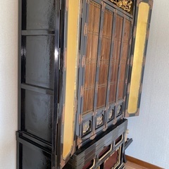 御年代物・浄土真宗東本願寺派御仏壇・仏具・経机・仏事座布団・御提灯