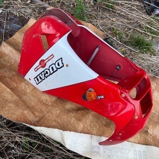DUCATI カウル
