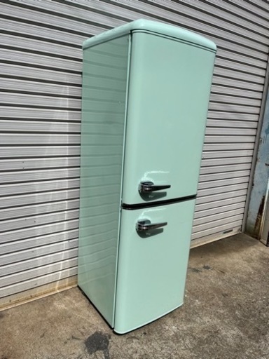 レトロ アイリスオーヤマ アイリスプラザ ノンフロン冷凍冷蔵庫 PRR-142D-LG