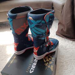 モトクロスブーツ未使用品
