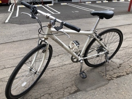 登録解除済み　 LOUISVILLE クロスバイク 6段変速 700C 自転車