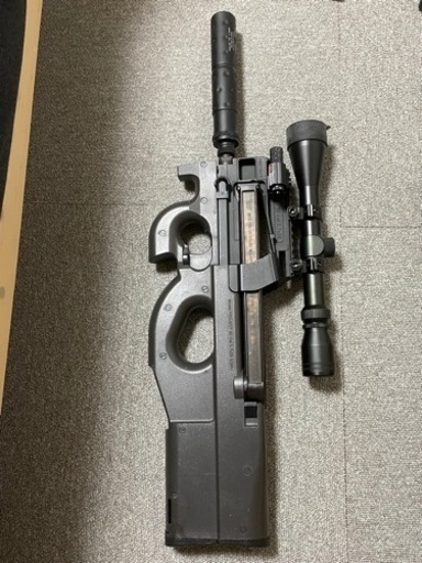 モデルガン　東京マルイ No70 P90 TR 18歳以上スタンダード電動ガン