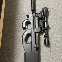 モデルガン　東京マルイ No70 P90 TR 18歳以上スタン...