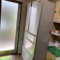 最終【5/4.5/5引き取りの方値下げ】大容量　家庭用冷蔵庫