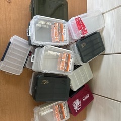 釣り　ケース　32個セット