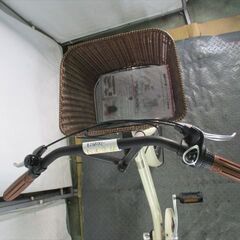 D484 ☆ 26800円☆美品☆ミニベロ中古自転車 ブリヂストン ベガス【20