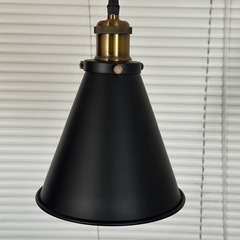 ペンダントライト ランプ 照明　インダストリアル スチール製 北欧 ①