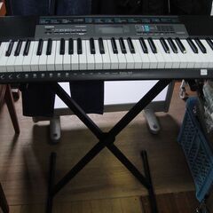 CASIO(カシオ) 61鍵盤 電子キーボード CTK-2550...