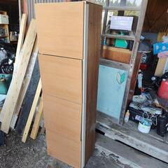 家具 吊戸棚　台所の棚 4ドア　1800x500mm