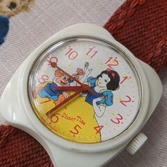 【70年代 ディズニータイム】白雪姫 手巻き式腕時計