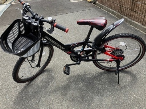 【交渉中】　ブリヂストン　子供自転車22インチ(EXJ66 ブラック＆レッド)