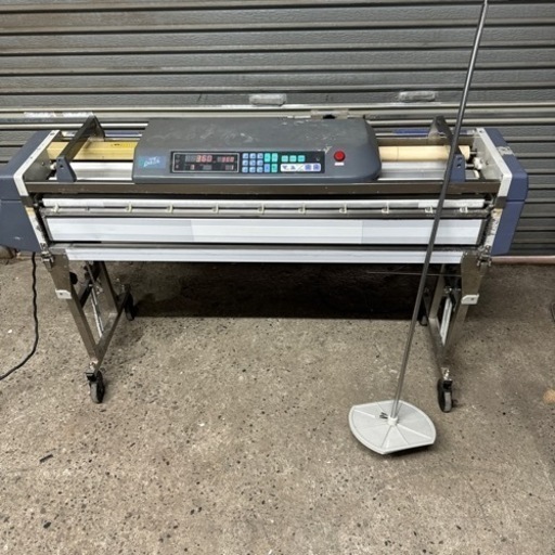 北海道旭川市 極東産業 Hiβ G Dash クロス糊付け 自動壁紙糊付機 HB-GD 100V 40W KYOKUTO NEWスリッターSC