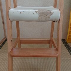 【無料】幼児用椅子 ベビーチェア