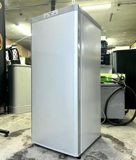 札幌市内配送可 17年製 三菱電機 MITSUBISHI 121L 冷凍庫 ホームフリーザー MF-U12B-S 訳有り品