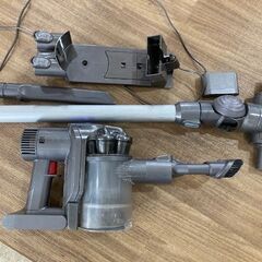 Dyson DC45。まだ使えます！