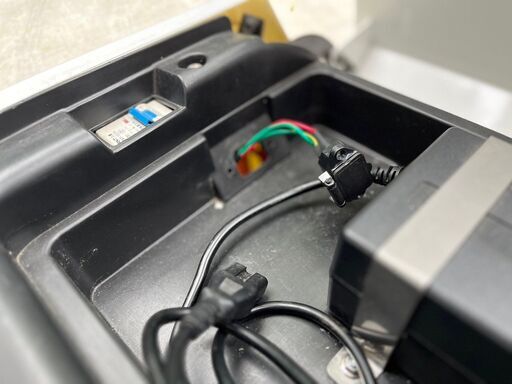 LAVITA 3輪トライク (展示・試乗車) 宮古島】3人乗りEVトライク