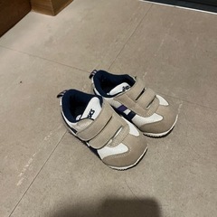 asics子供用夏用スニーカー(13cm)