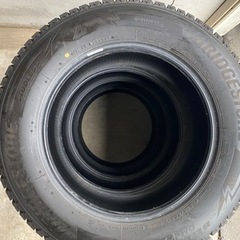 BSスタッドレスタイヤ　車のパーツ タイヤ、ホイール