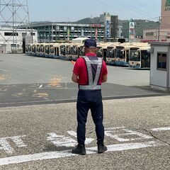 バス車庫での警備｜炭酸や栄養ドリンク・軽食支給｜未経験OK｜今だ...