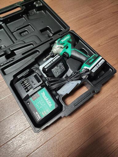 マキタ充電式インパクトドライバ
