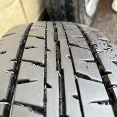 平成31年　日産NV350 キャラバン純正ホイールタイヤ4本セット