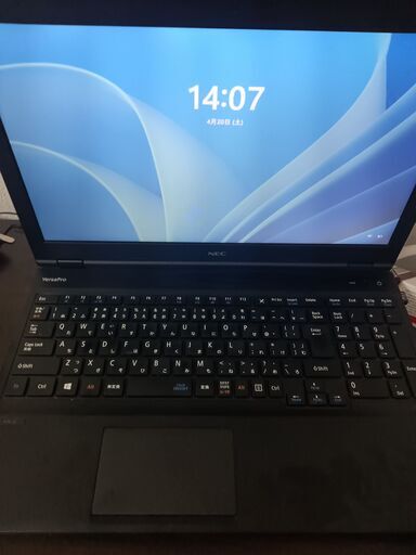 NEC 　2018年8月製造　高性能Corei5　　高速大容量SSD240G搭載　大容量メモリ8G CD/DVD/読み書き　大画面15.6インチ　　USB3.0 Wifi対応　F19