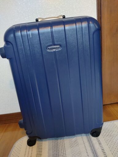 旅行鞄