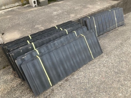 田植えシーズン到来！あぜ波板 新古品５0枚＋未使用品10枚おまけ付き