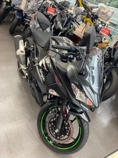 2022年モデルninja250 ブラック