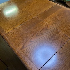 食堂テーブル　伸び縮み